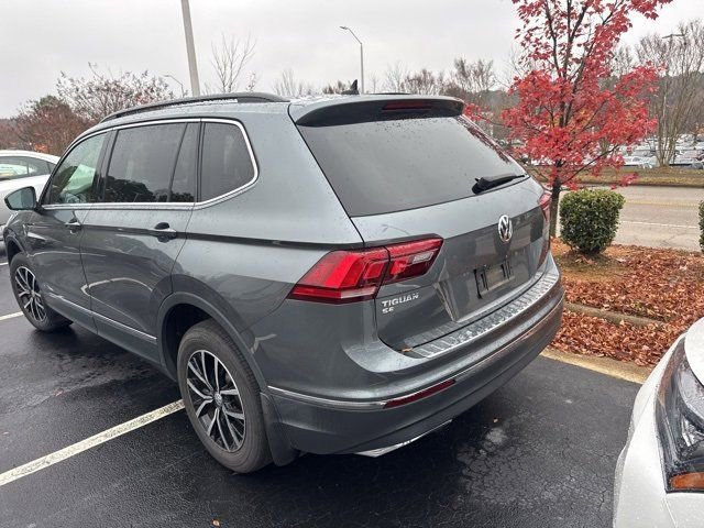 2021 Volkswagen Tiguan SE photo 2