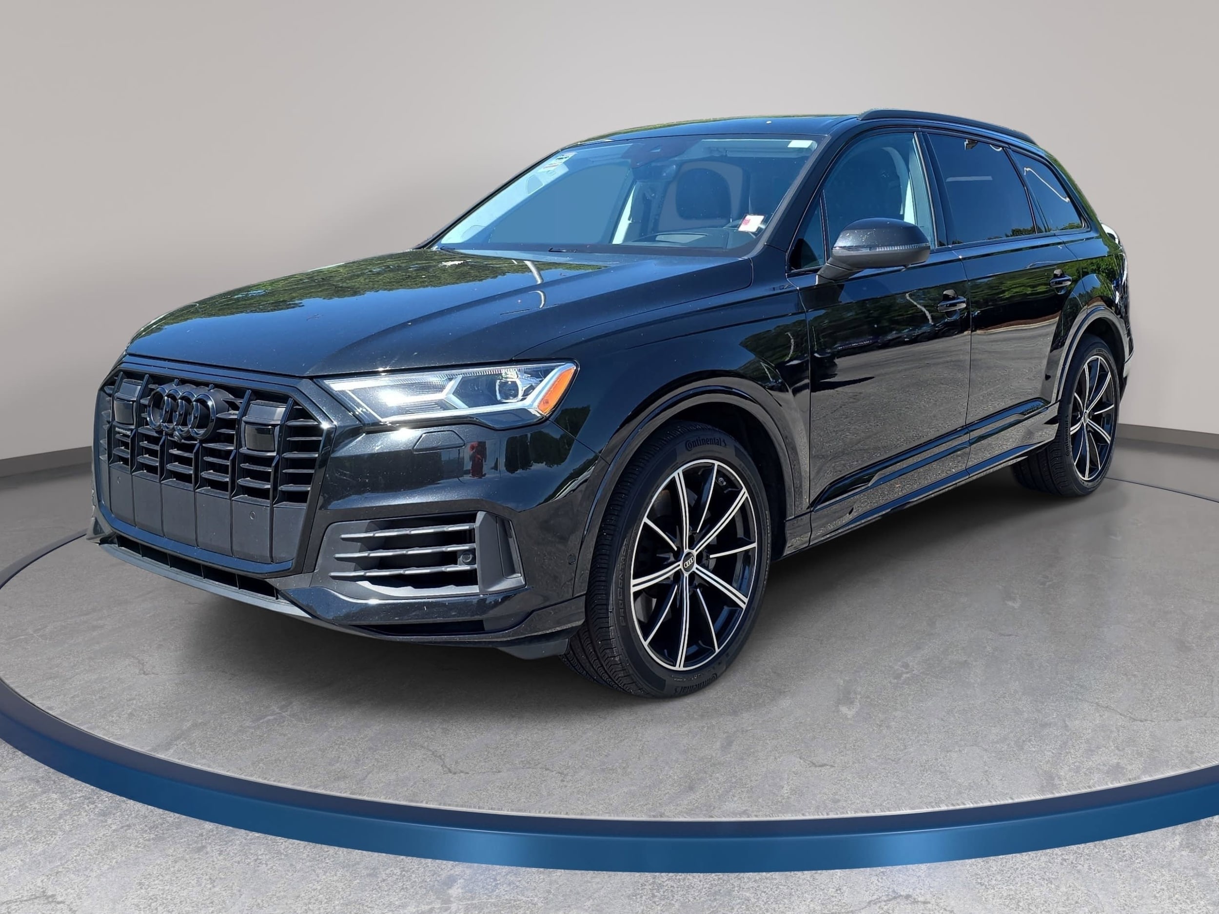 2023 Audi Q7 55 Prestige quattro Tiptronic's photo