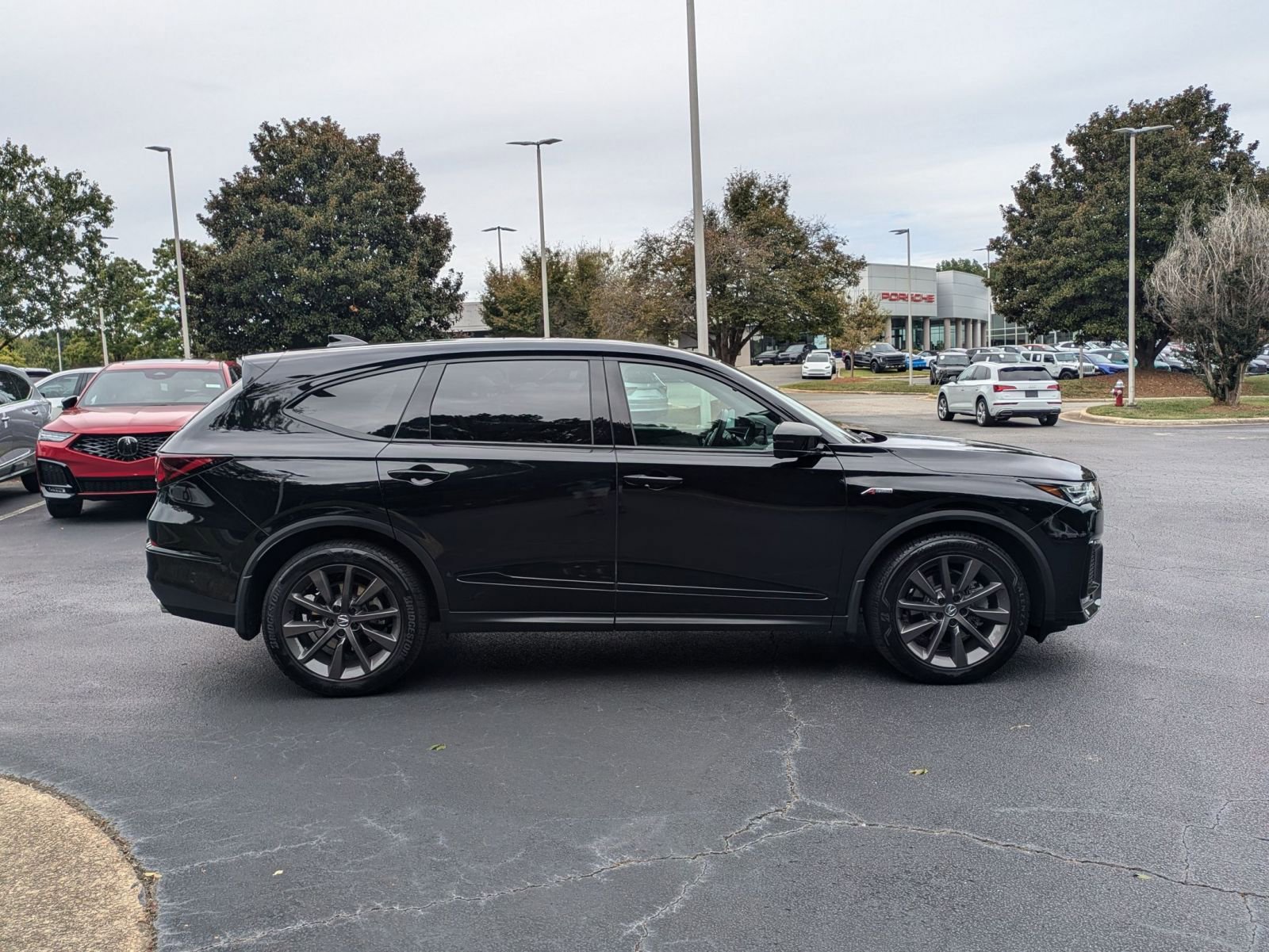 2025 Acura MDX SH-AWD A-Spec photo 4