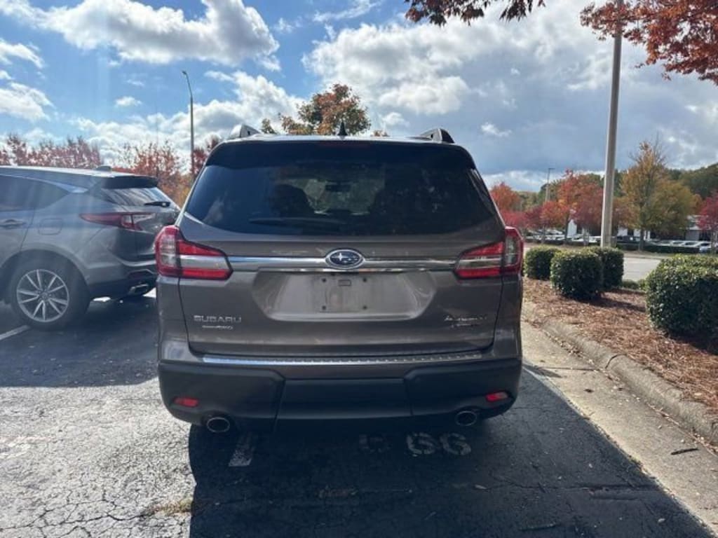 Used 2022 Subaru Ascent Limited Limited 7-Passenger