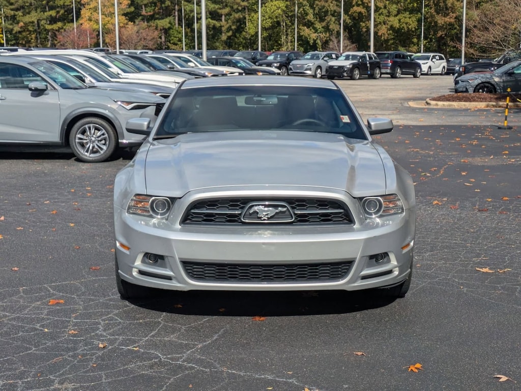 Used 2013 Ford Mustang V6 Premium Coupe