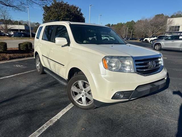 2014 Honda Pilot Touring's photo