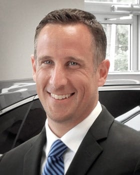 Staff member Robert McKenna from ID_d076910489ea