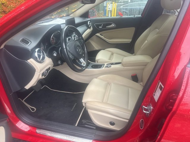 2019 Mercedes Benz GLA 250 photo 4