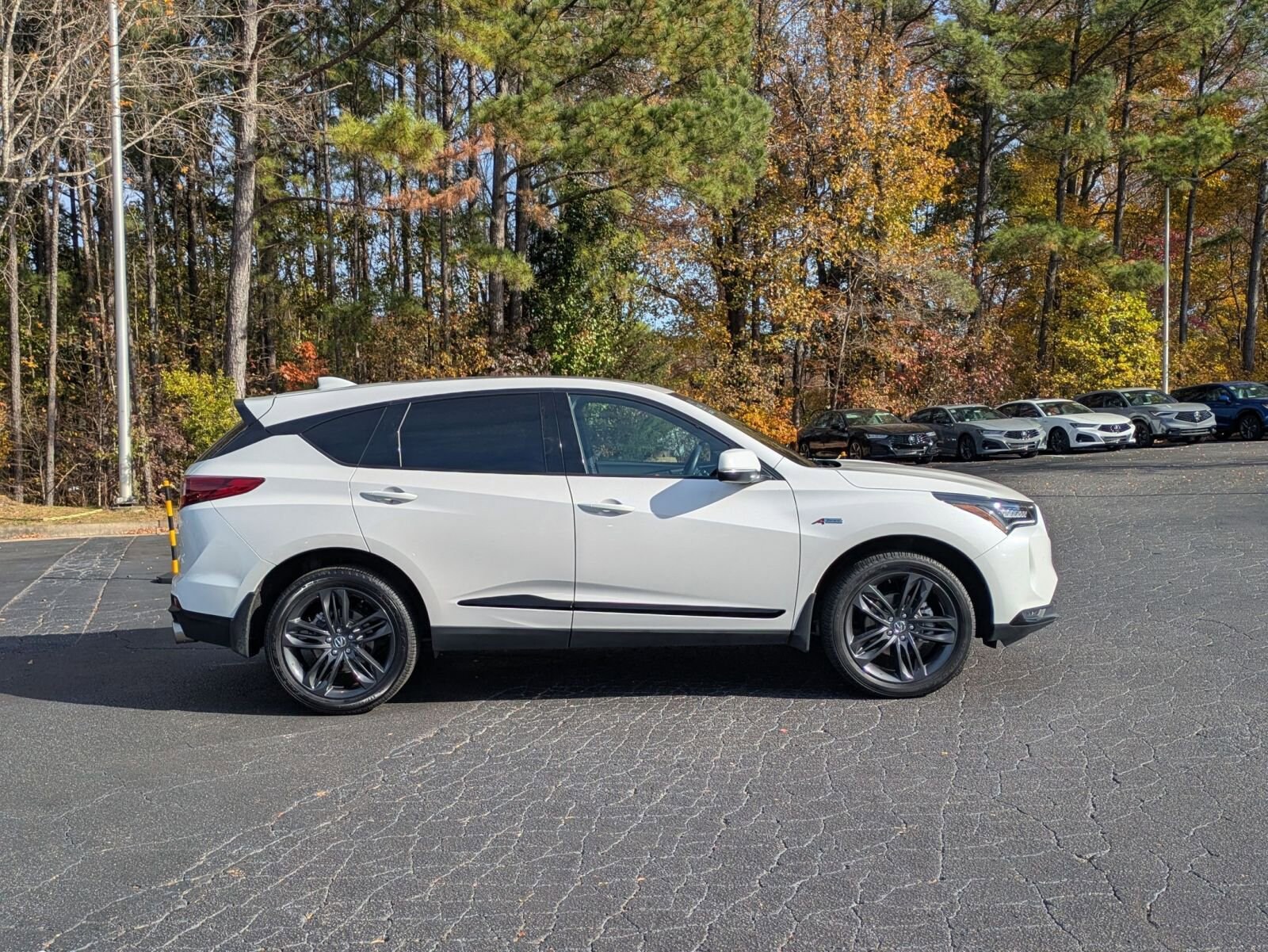 2023 Acura RDX A-Spec photo 3