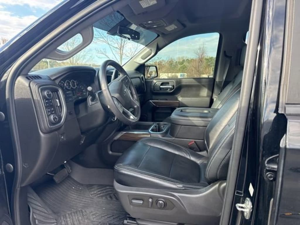 Used 2021 Chevrolet Silverado 1500 RST 4WD Crew Cab 147 RST