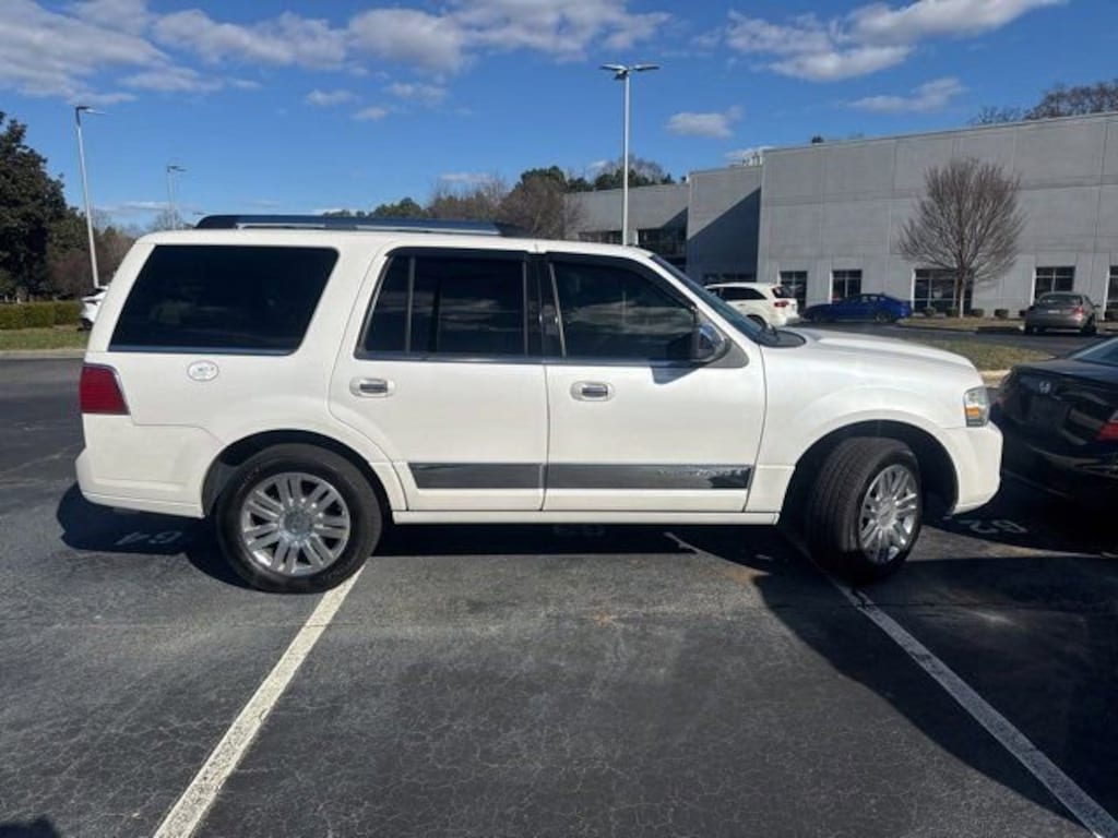 Used 2013 Lincoln Navigator 2WD
