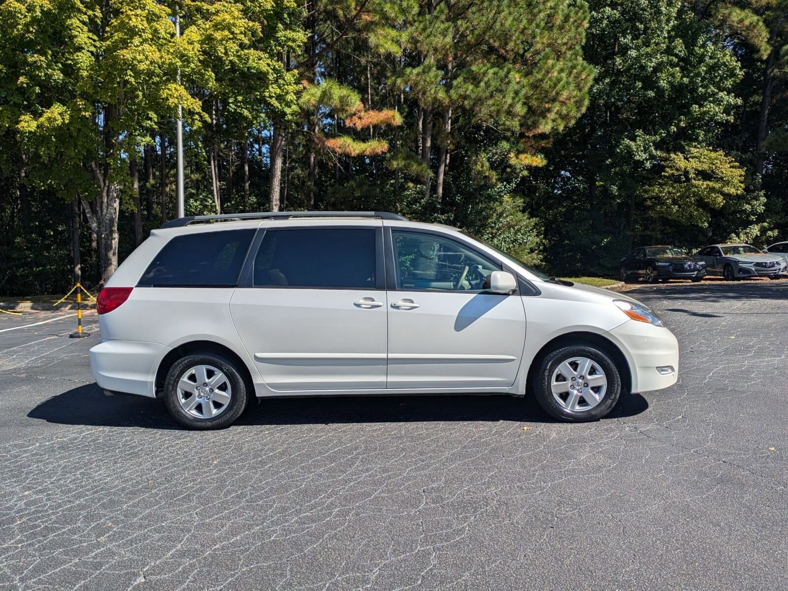 2006 Toyota Sienna XLE photo 4