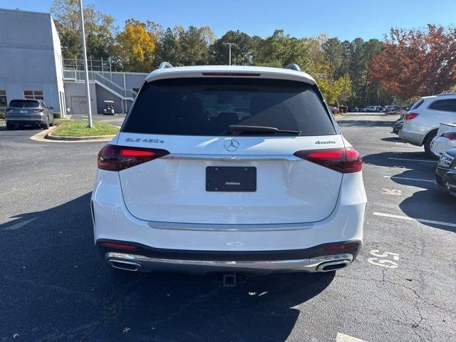 2025 Mercedes Benz GLE 450e photo 2