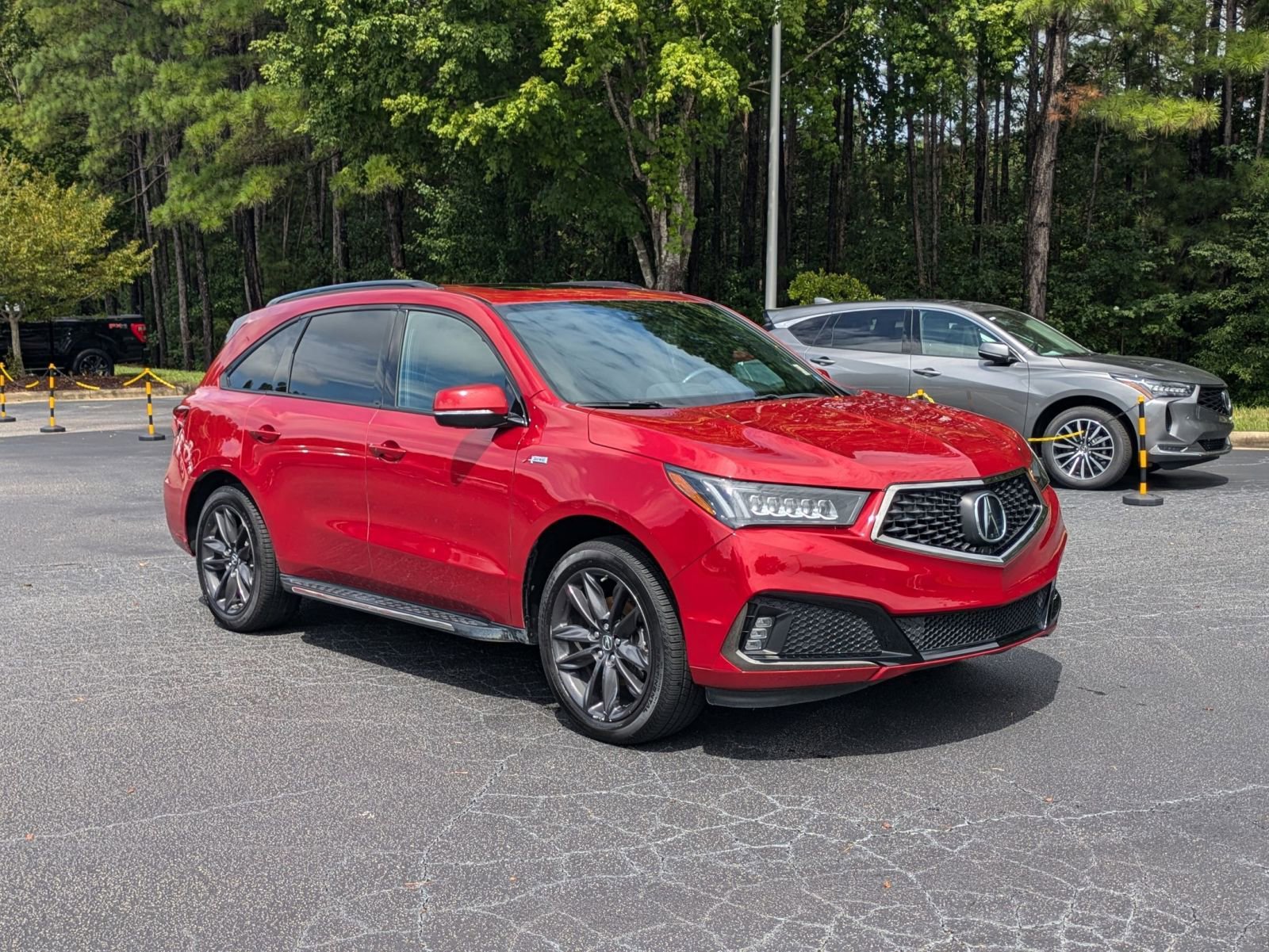 2020 Acura MDX SH-AWD Technology A-Spec photo 3
