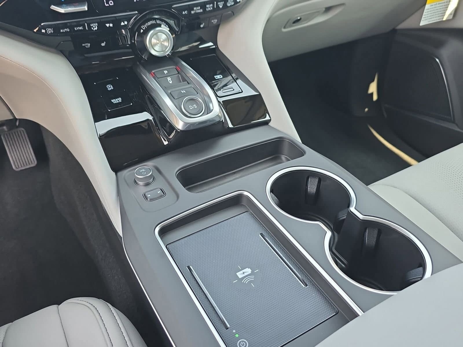 2026 Acura MDX Technology Package - Photo 27