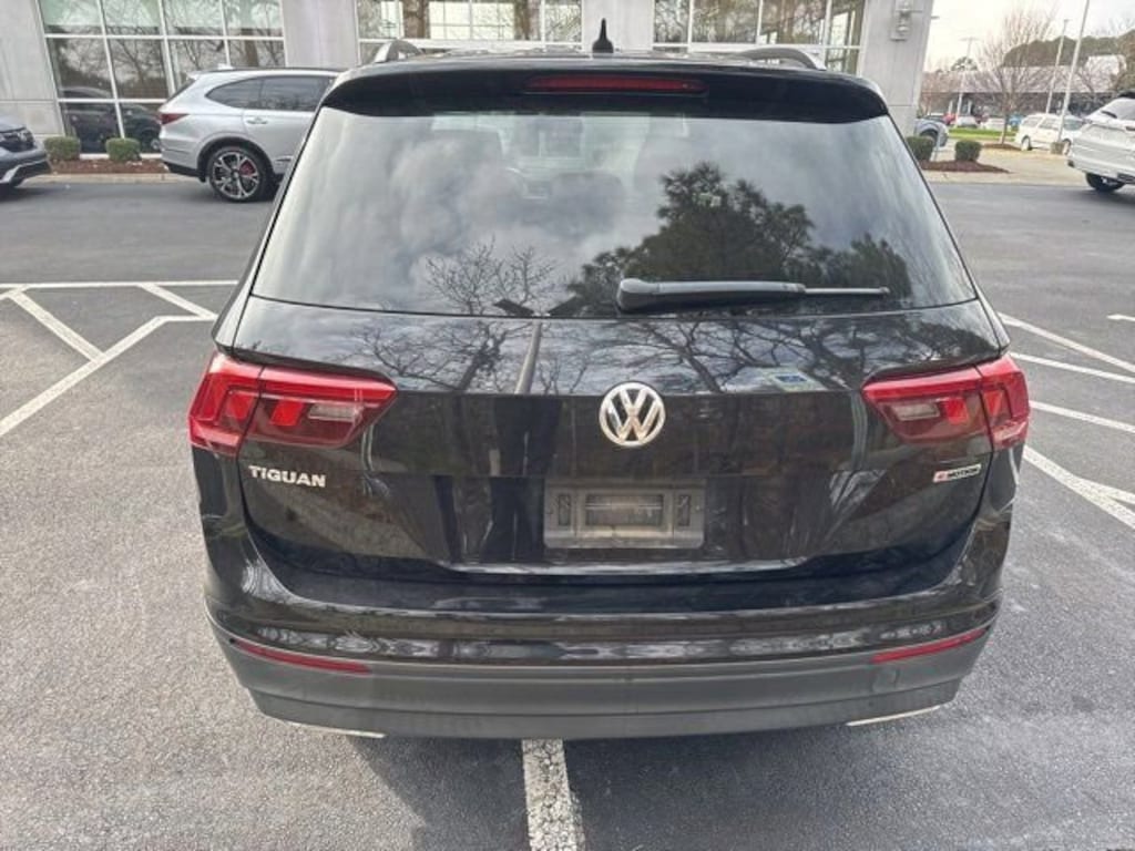 Used 2020 Volkswagen Tiguan S 2.0T S 4MOTION