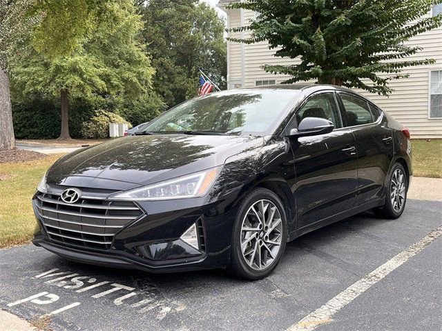 2020 Hyundai Elantra Limited photo 4