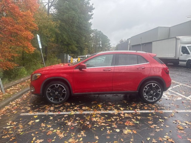 2019 Mercedes Benz GLA 250 photo 2