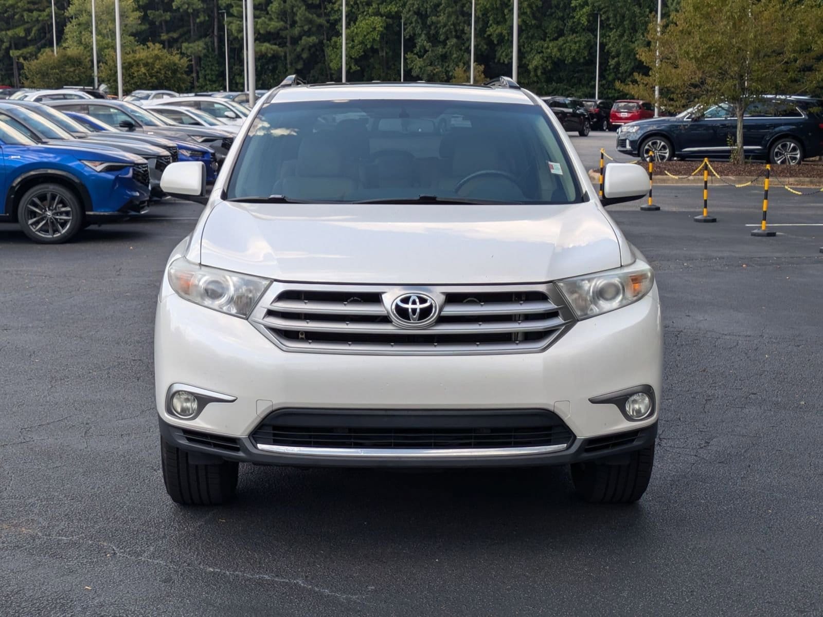 Used 2011 Toyota Highlander Base with VIN 5TDZK3EH9BS027635 for sale in Cary, NC
