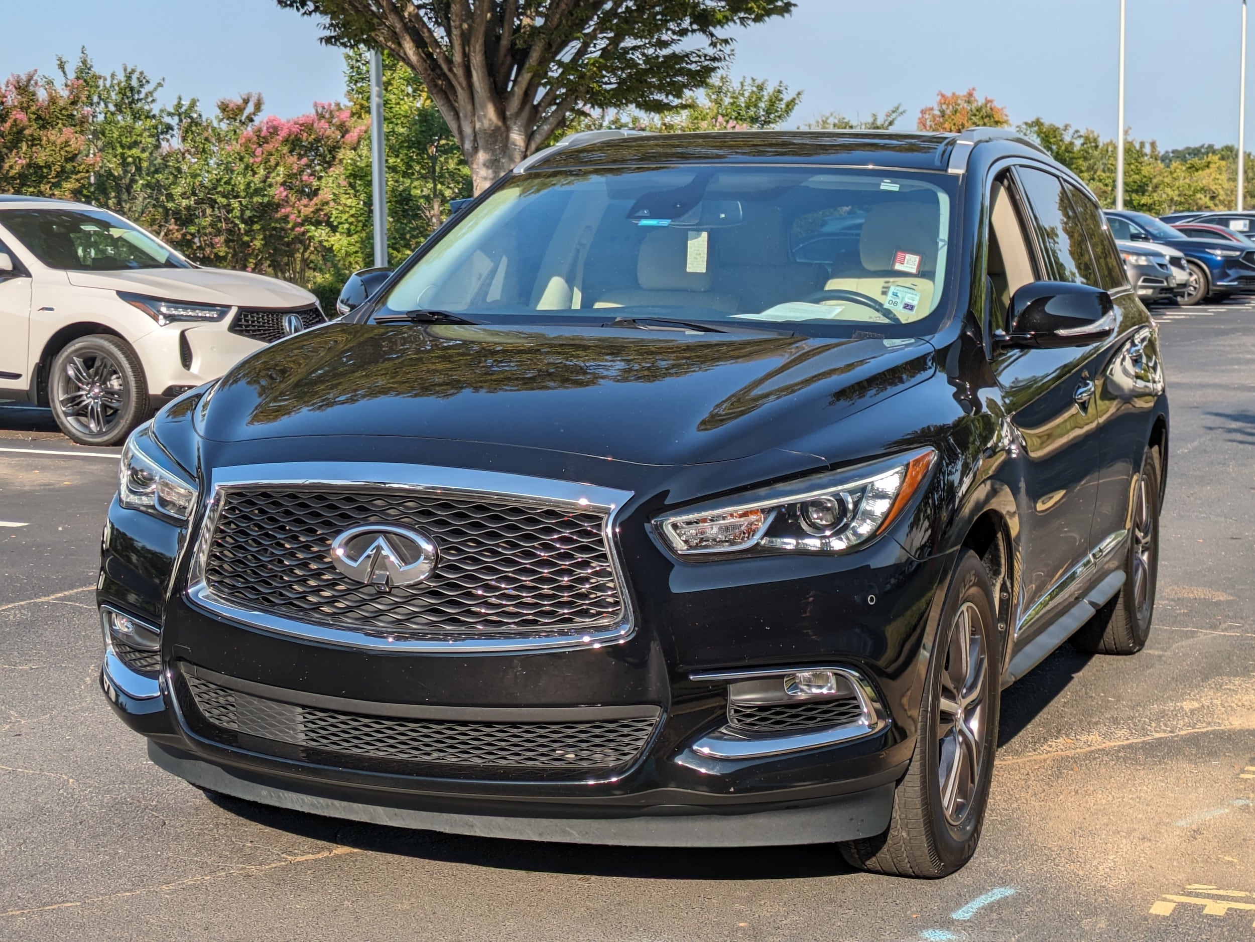 Used 2019 INFINITI QX60 LUXE with VIN 5N1DL0MN2KC533365 for sale in Cary, NC