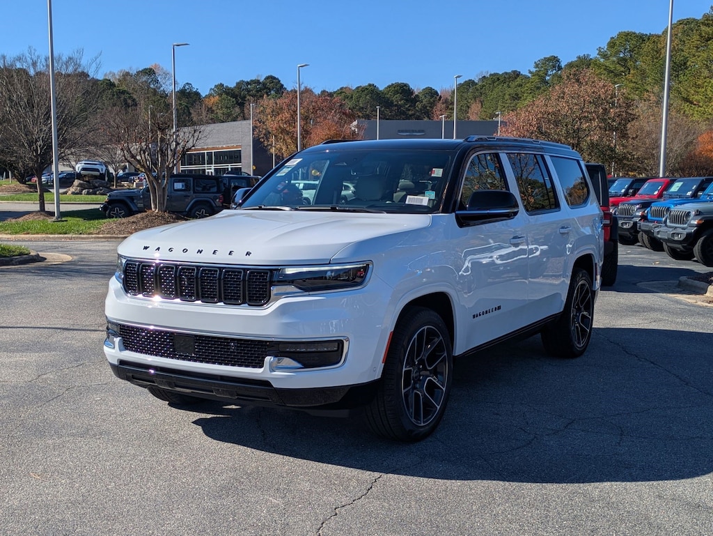 New 2025 Jeep Wagoneer SUPER 4X4 Sport Utility