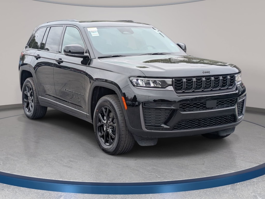 New 2026 Jeep Grand Cherokee LAREDO ALTITUDE 4X4 Sport Utility