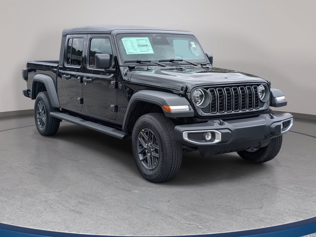 New 2026 Jeep Gladiator SPORT S 4X4 Pickup