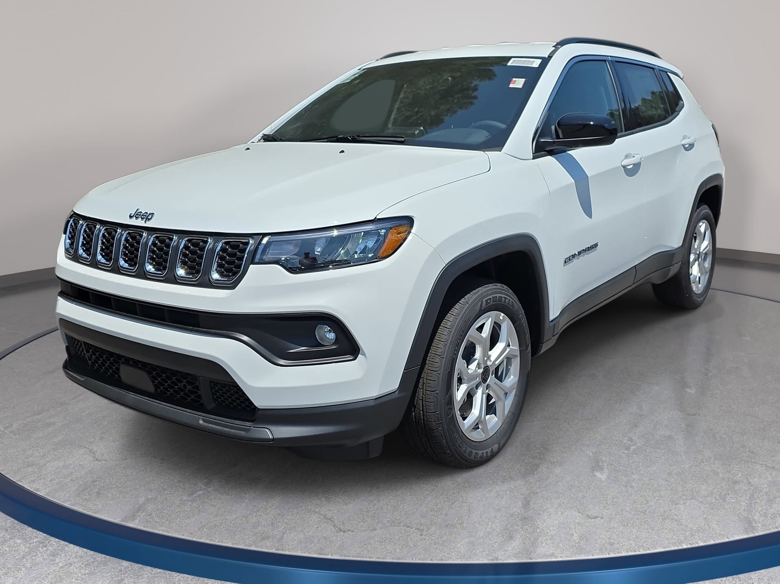 2026 Jeep Compass Latitude 4X4's photo