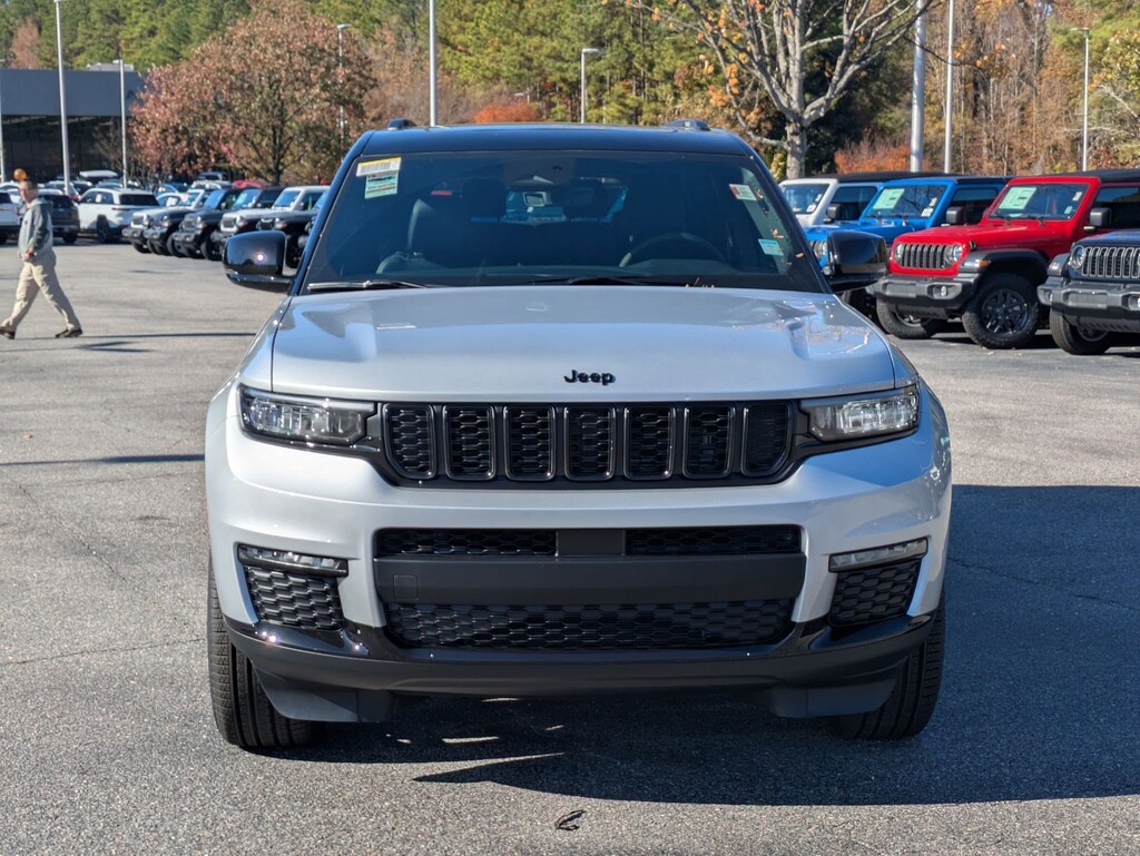 New 2025 Jeep Grand Cherokee L LIMITED 4X4 Sport Utility