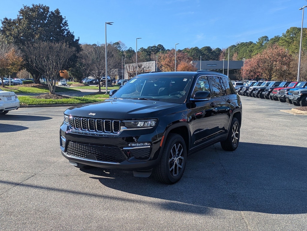 New 2025 Jeep Grand Cherokee LIMITED 4X4 Sport Utility