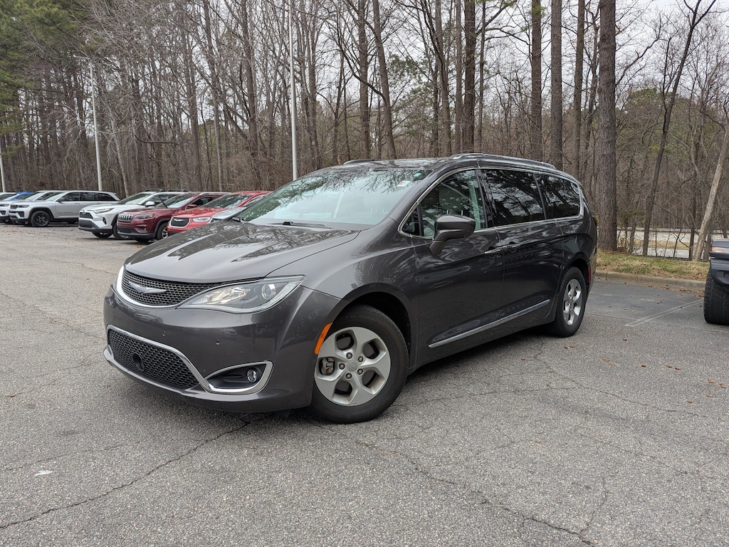 Used 2017 Chrysler Pacifica Touring-L Plus Touring-L Plus FWD