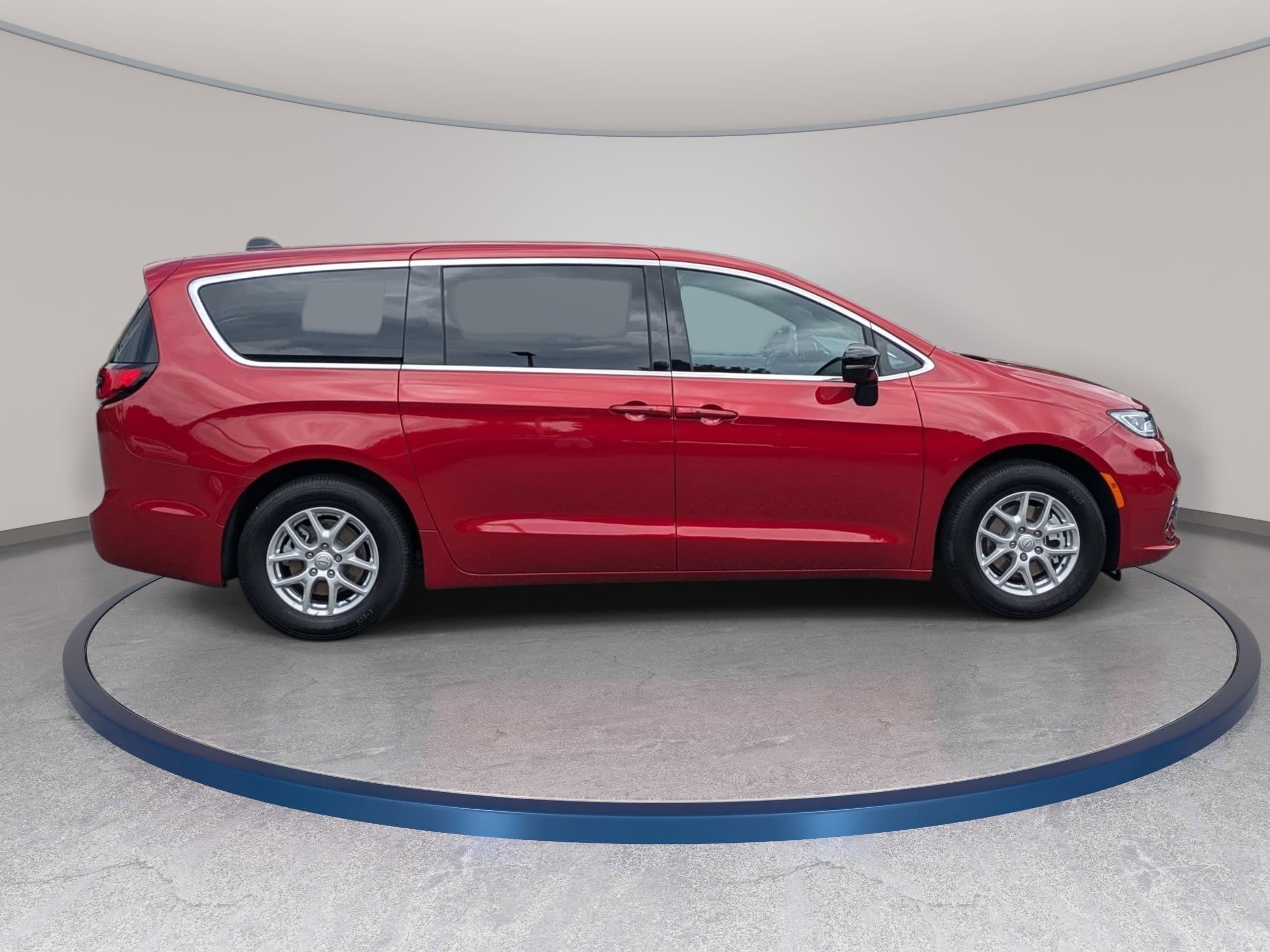 2026 Chrysler Pacifica Select - Photo 4