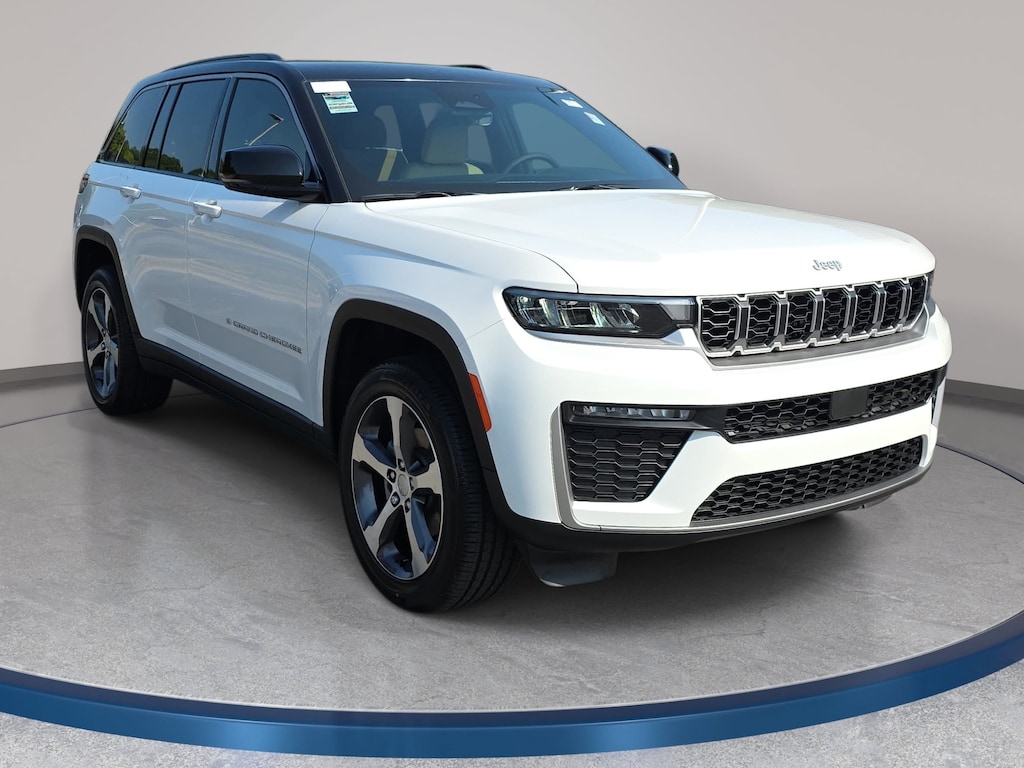 New 2026 Jeep Grand Cherokee LIMITED 4X4 Sport Utility