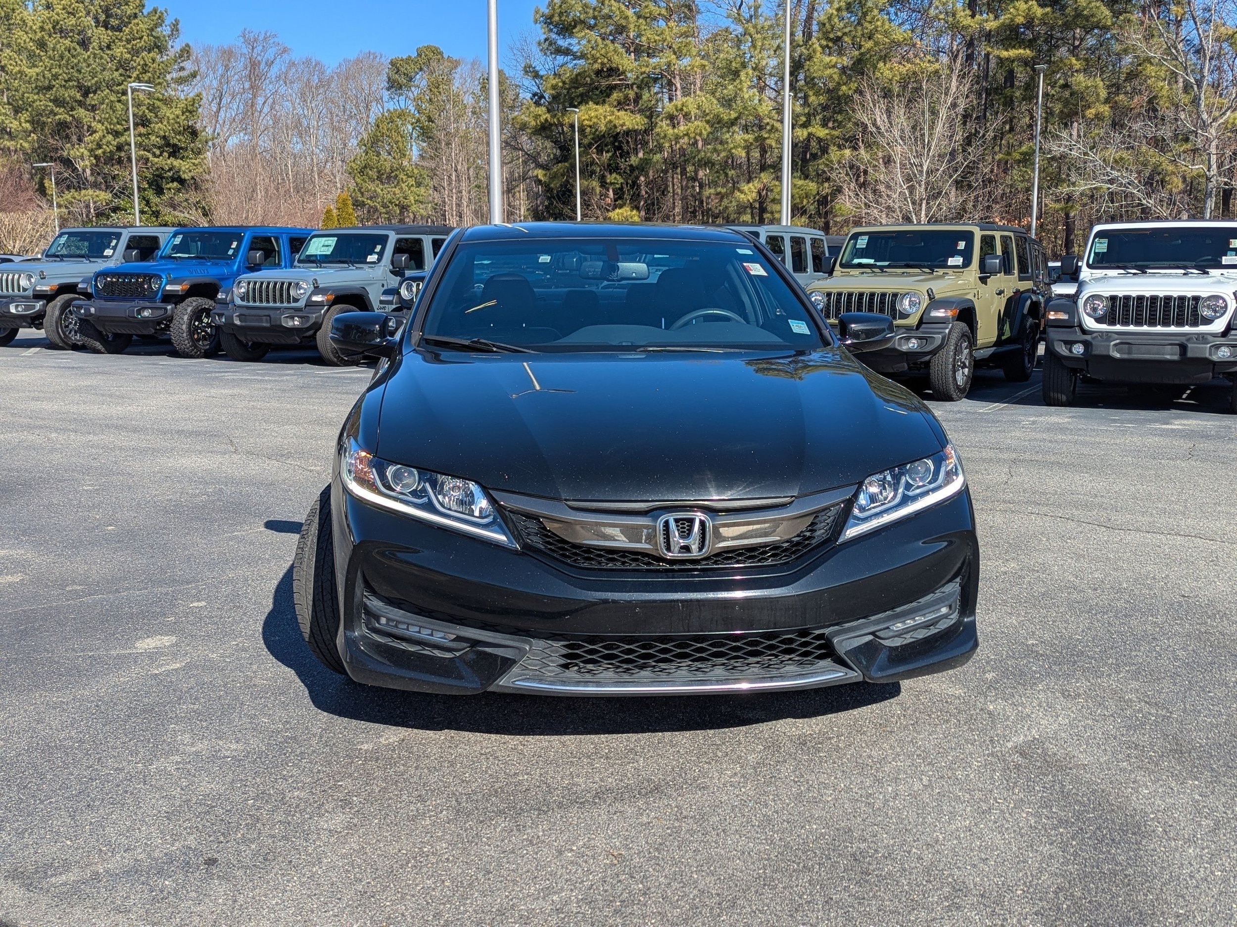 Used 2017 Honda Accord EX-L with VIN 1HGCT1B85HA009121 for sale in Apex, NC