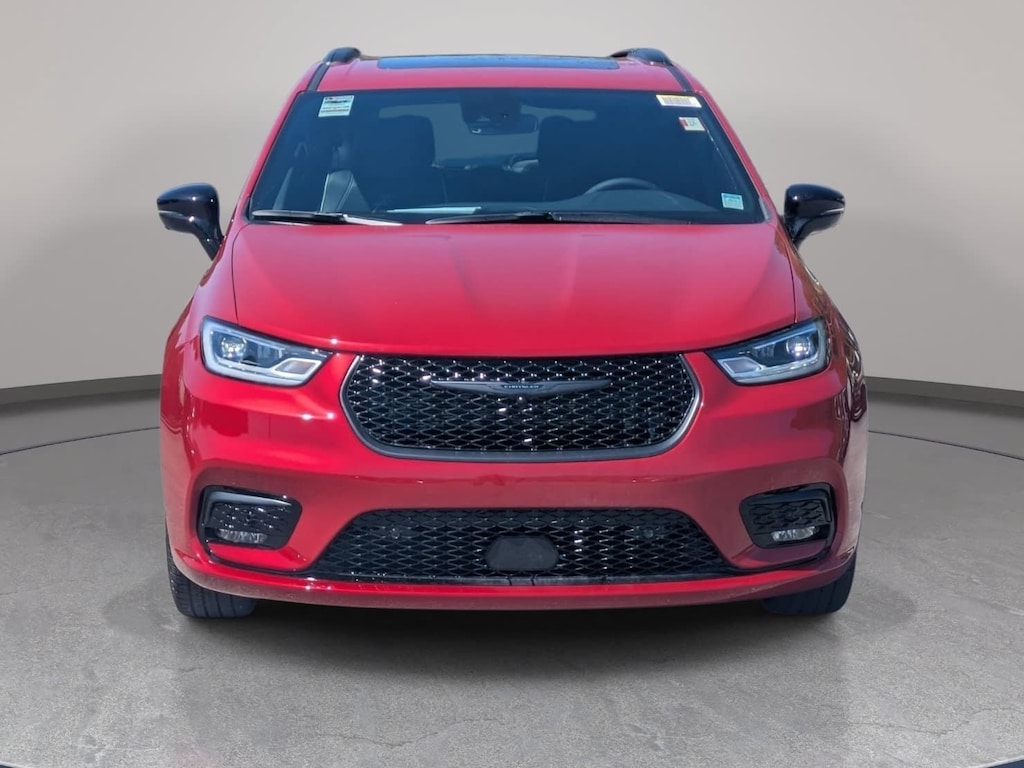 New 2026 Chrysler Pacifica LIMITED Passenger Van