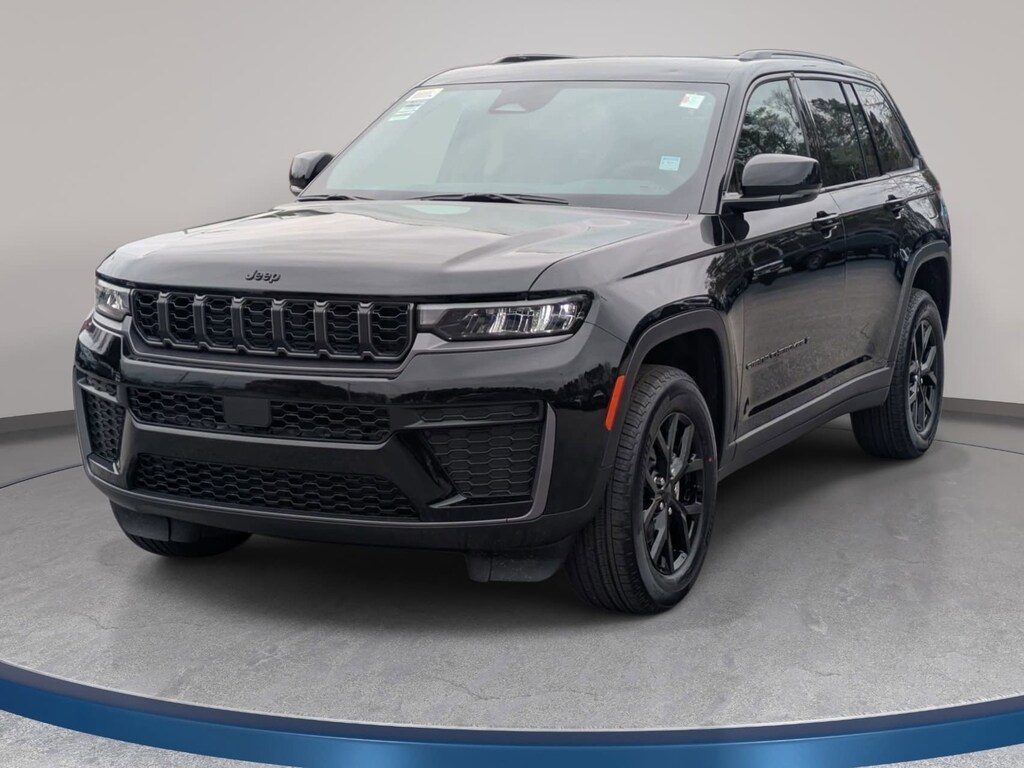 New 2026 Jeep Grand Cherokee LAREDO ALTITUDE 4X4 Sport Utility