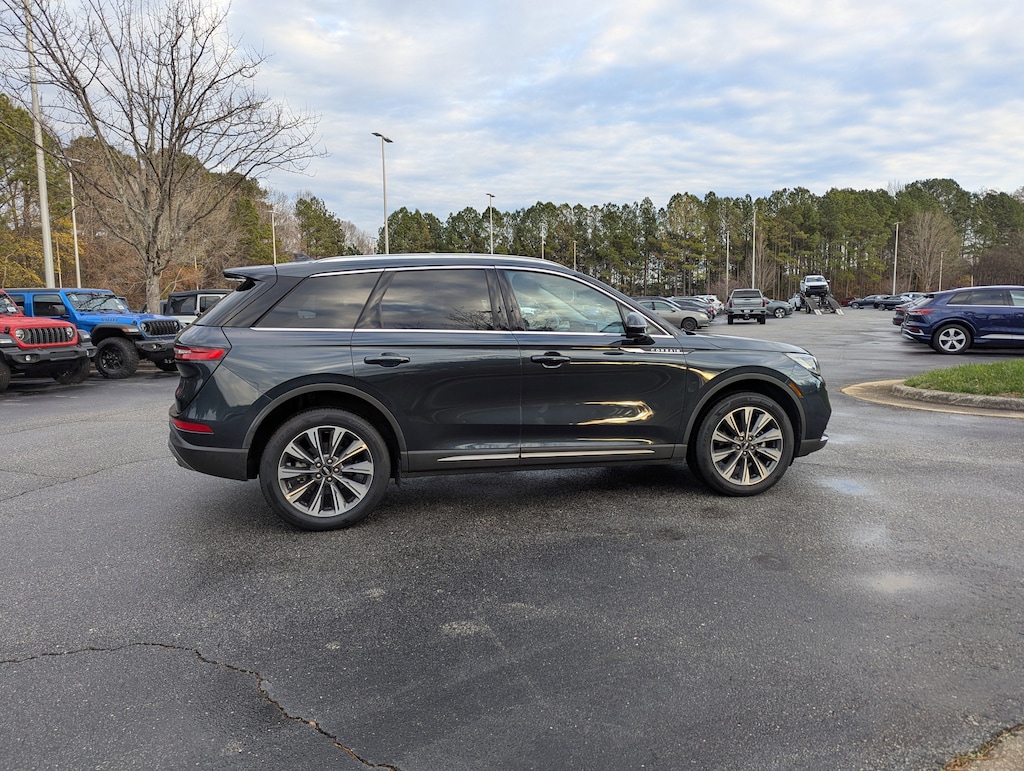 Used 2022 Lincoln Corsair Reserve Reserve FWD