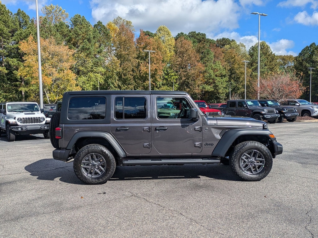New 2026 Jeep Wrangler 4-DOOR SPORT S Sport Utility