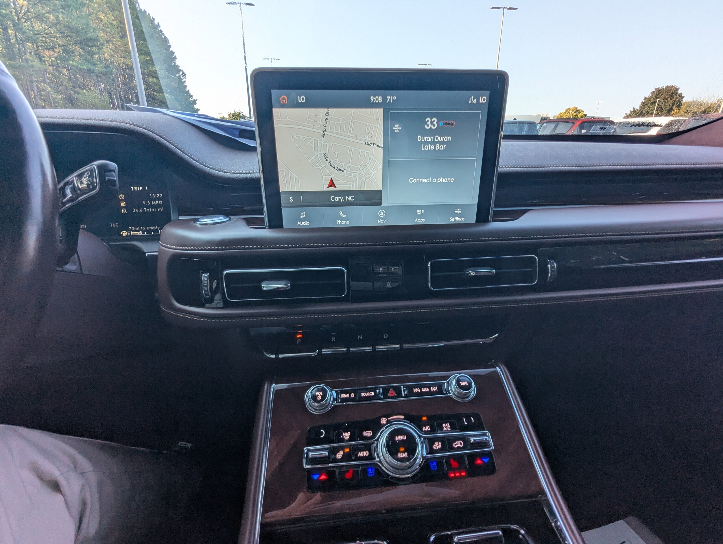 2020 Lincoln Aviator Black Label photo 2