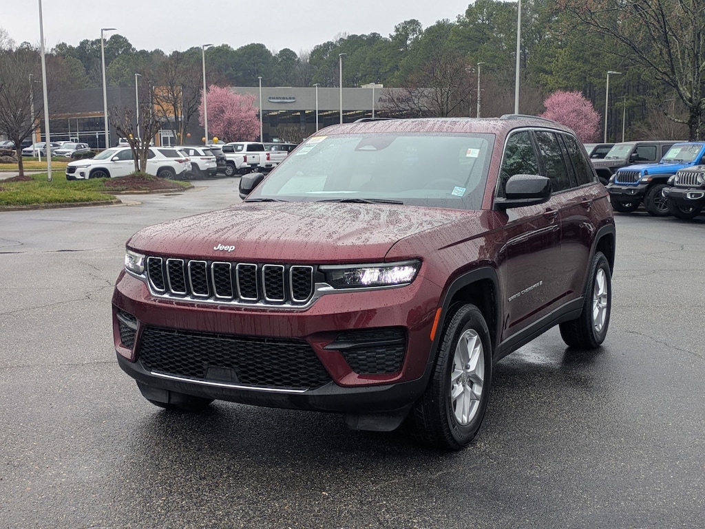New 2026 Jeep Grand Cherokee LAREDO X 4X4 Sport Utility