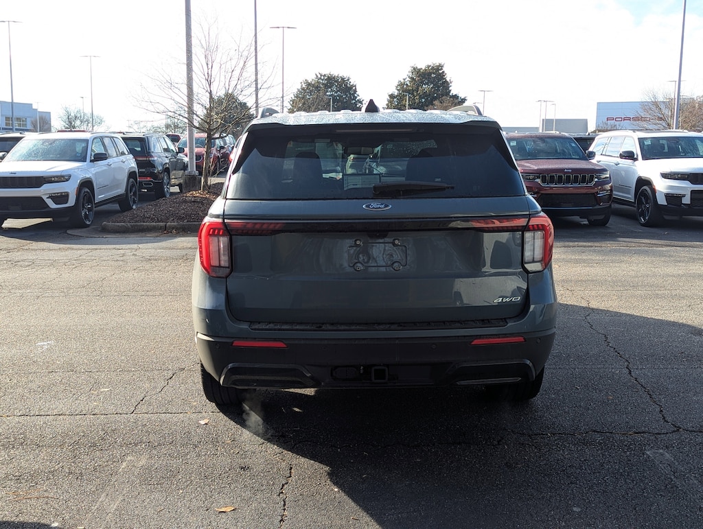 Used 2025 Ford Explorer ST-Line ST-Line 4WD
