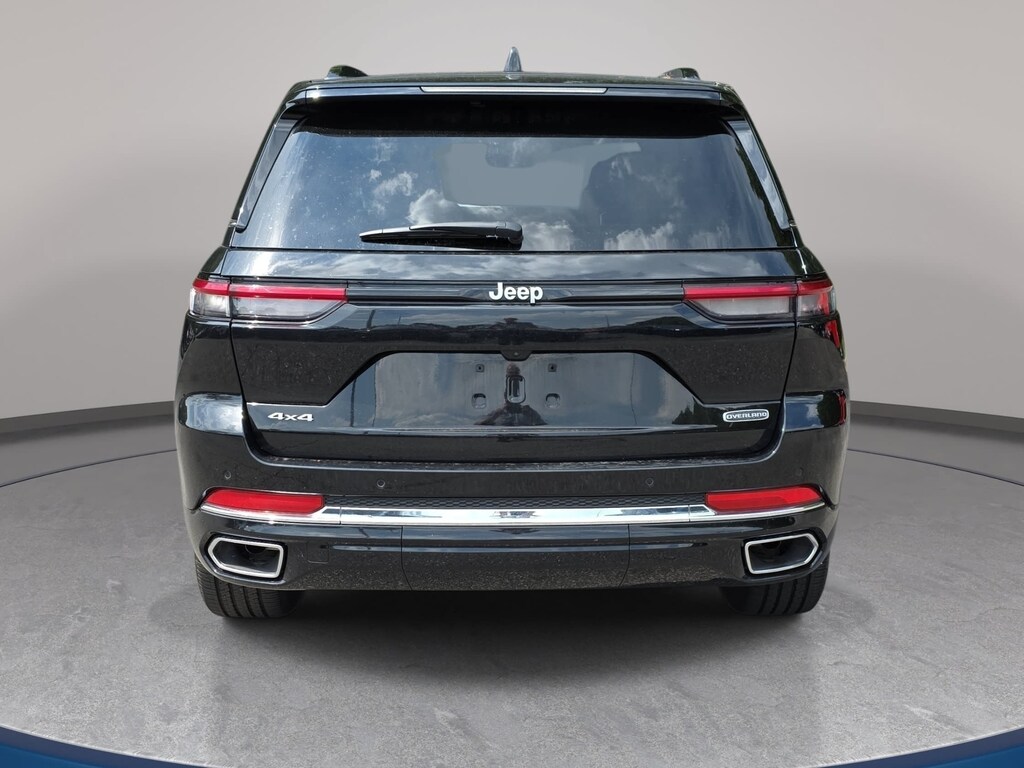 Used 2025 Jeep Grand Cherokee Overland Overland 4x4