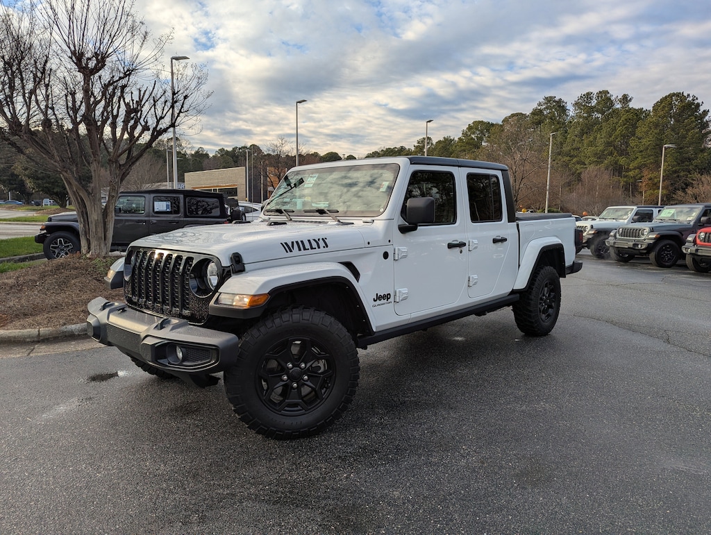 Used 2021 Jeep Gladiator Willys Willys 4x4