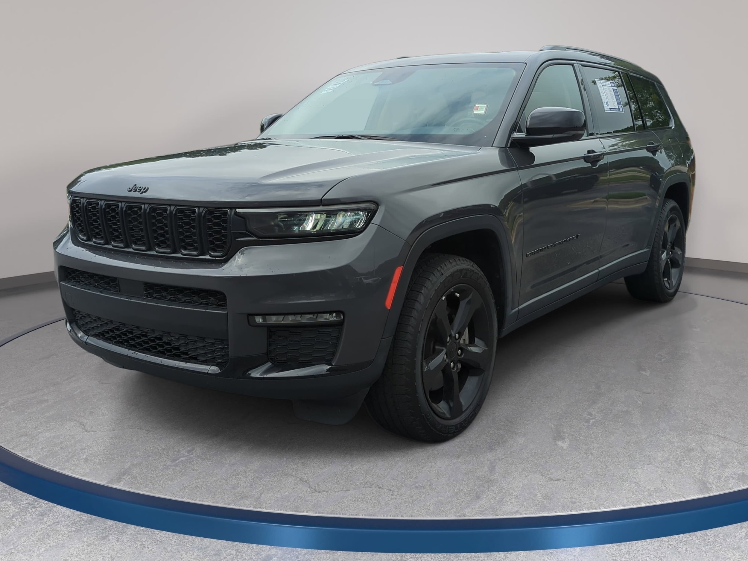 2022 Jeep Grand Cherokee L Limited's photo