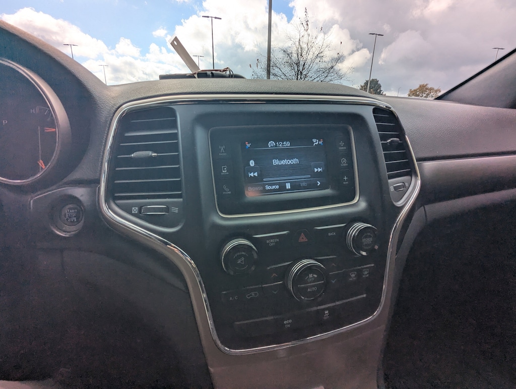 Used 2014 Jeep Grand Cherokee Laredo 4WD  Laredo