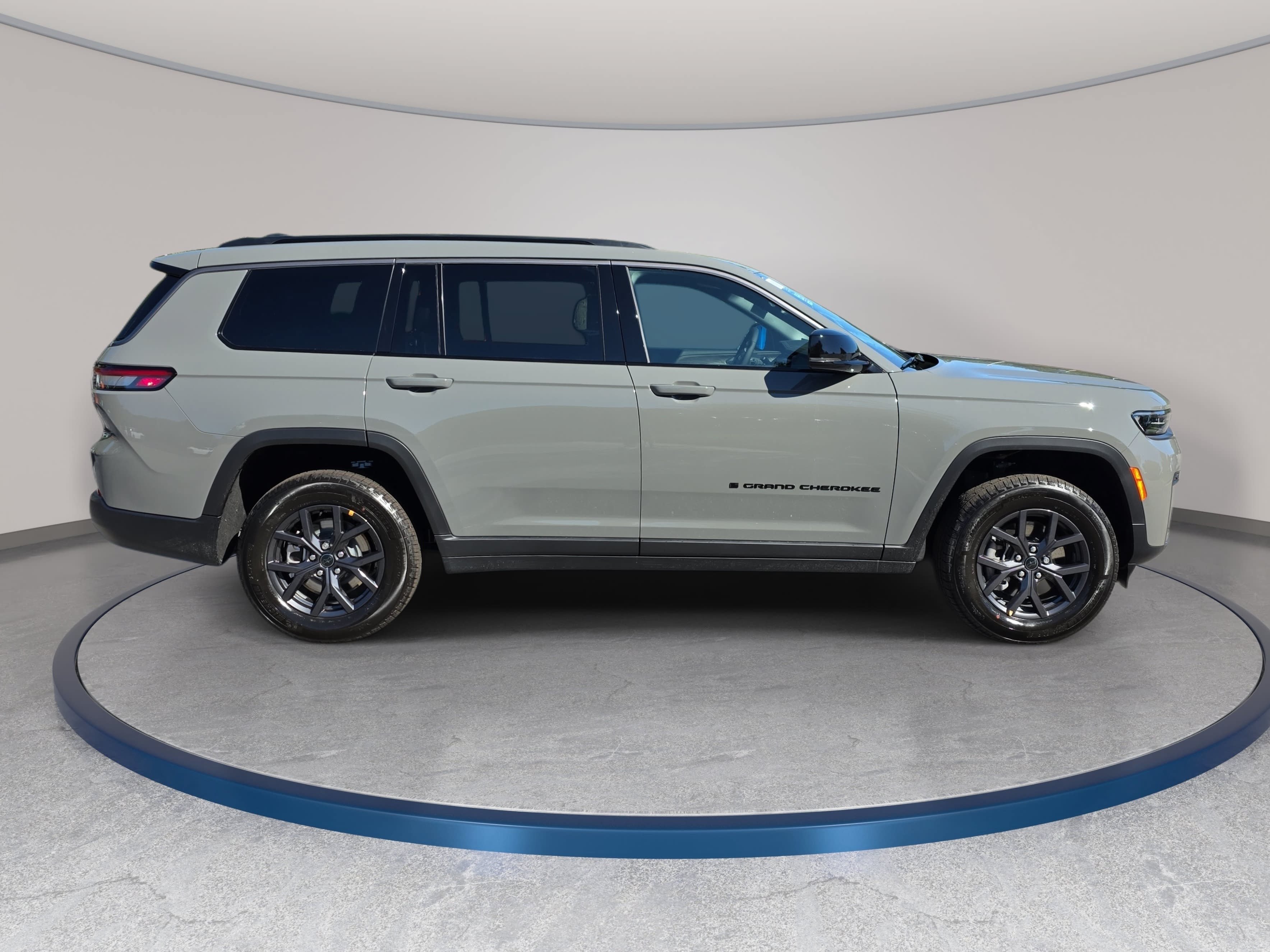 New 2027 Jeep Grand Cherokee L 3 Row LAREDO 4X4 Sport Utility