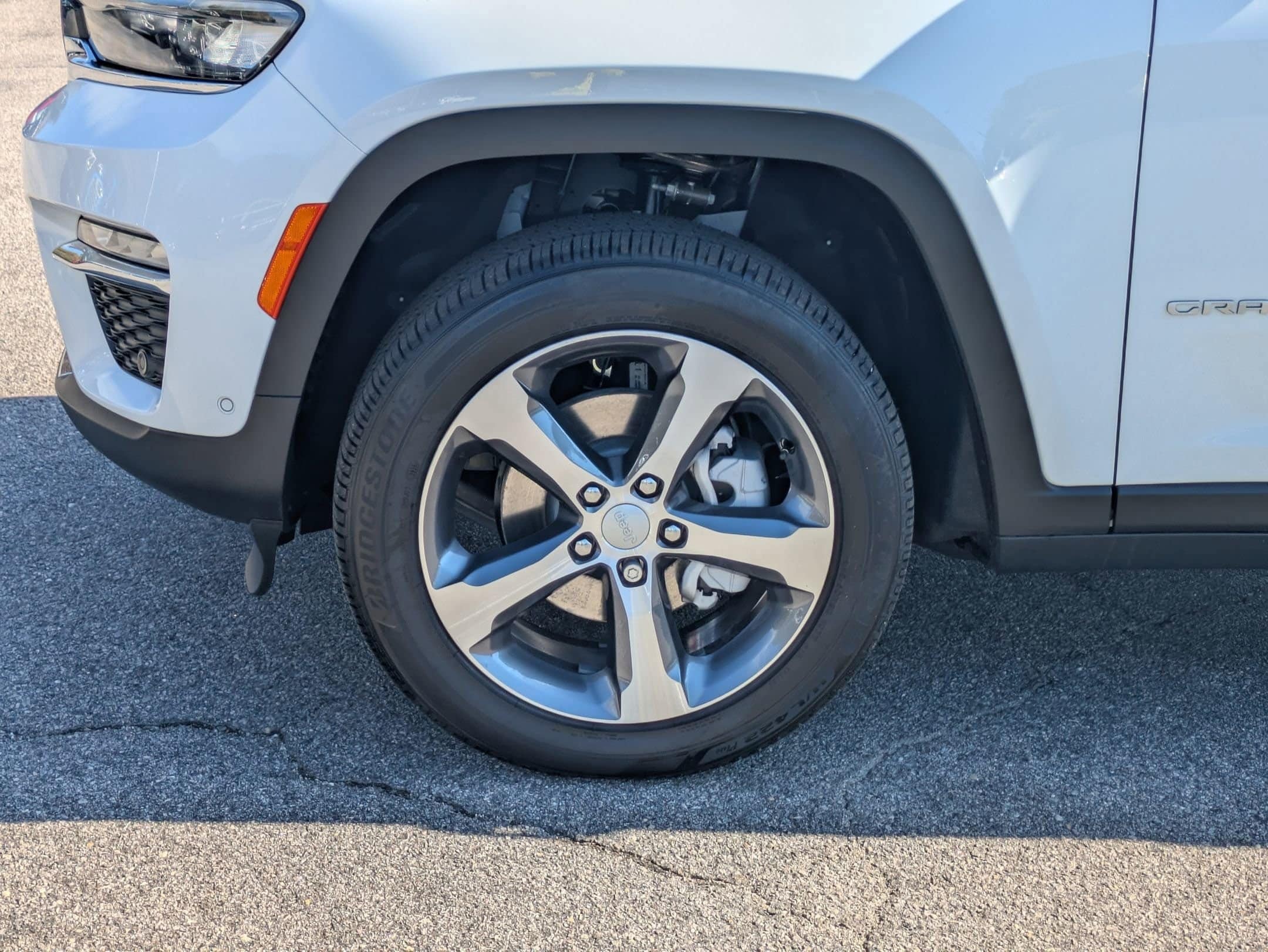 2025 Jeep Grand Cherokee Limited - Photo 33