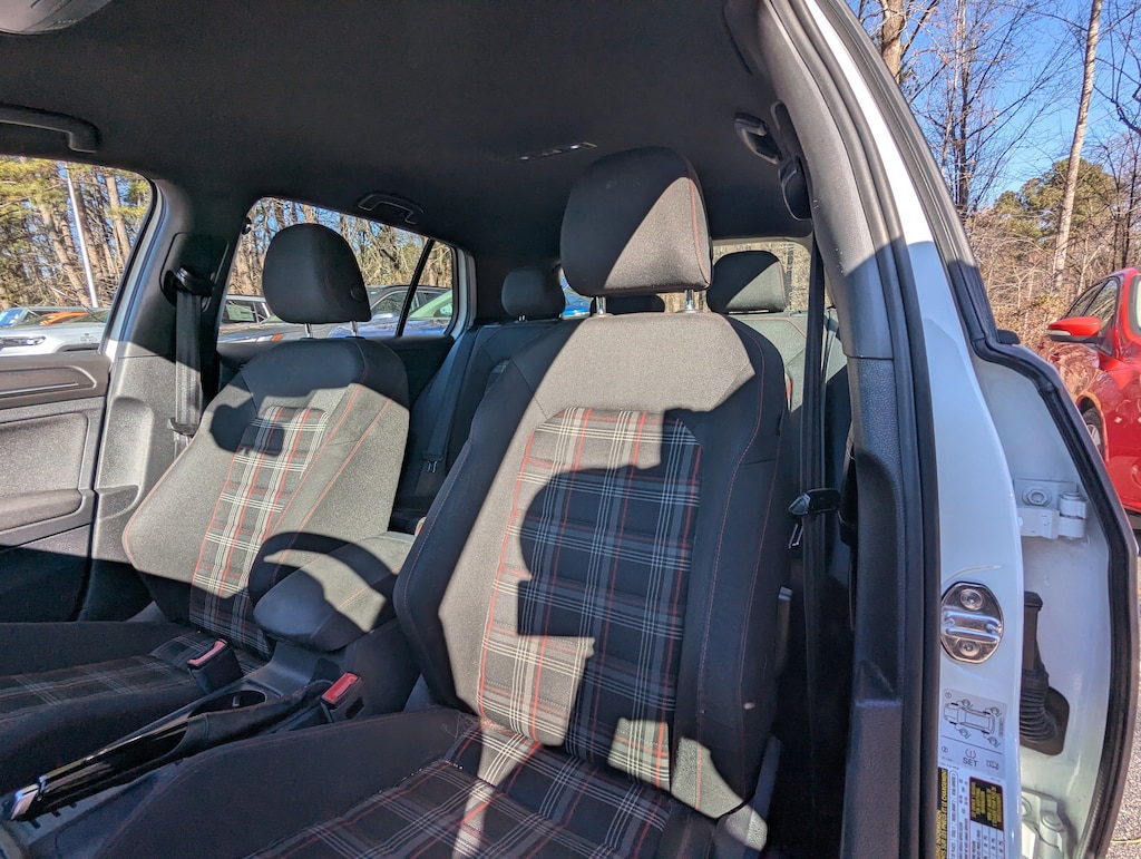 Used 2018 Volkswagen Golf GTI S 2.0T S DSG