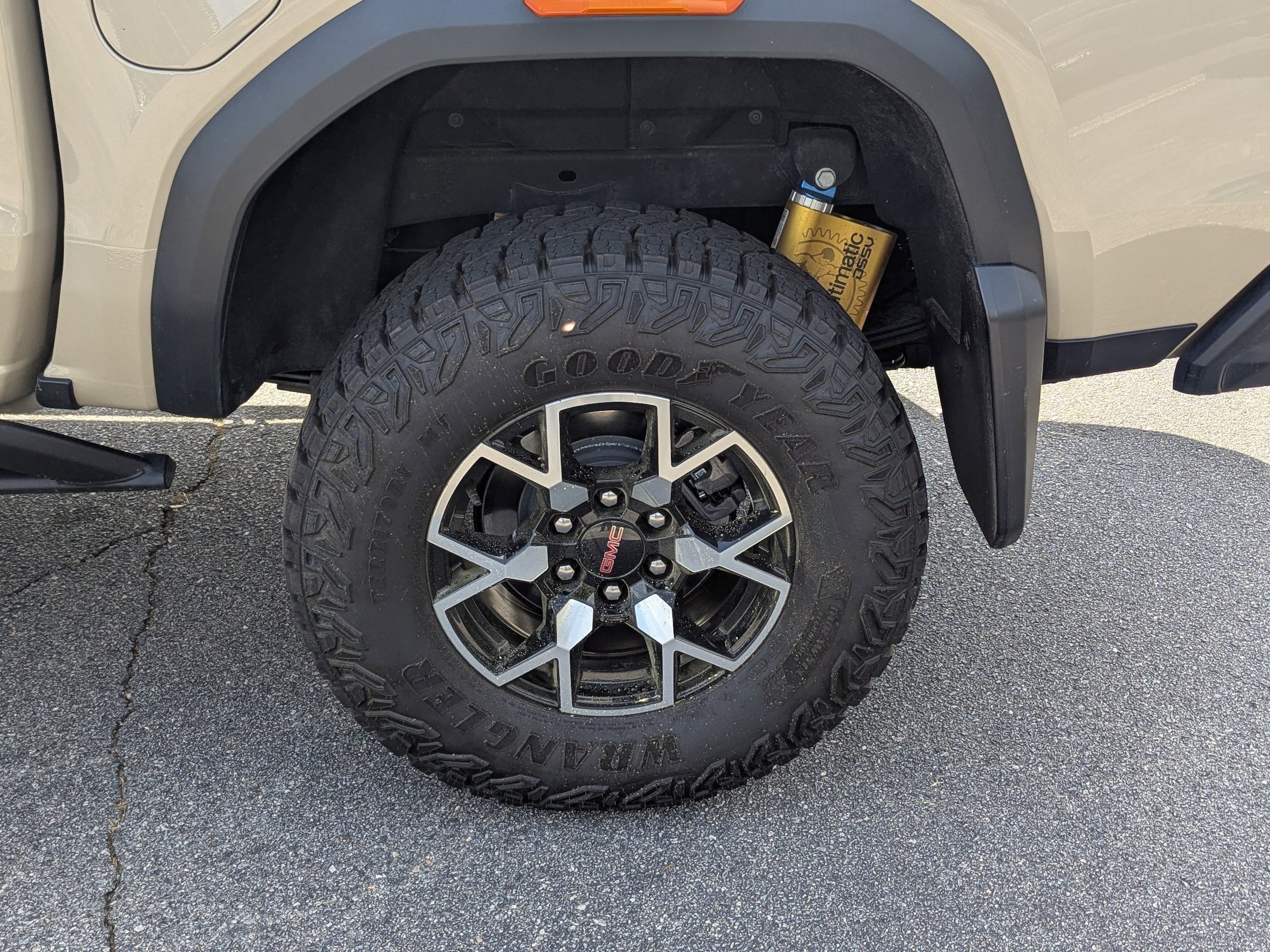 2023 GMC Canyon AT4X - Photo 31