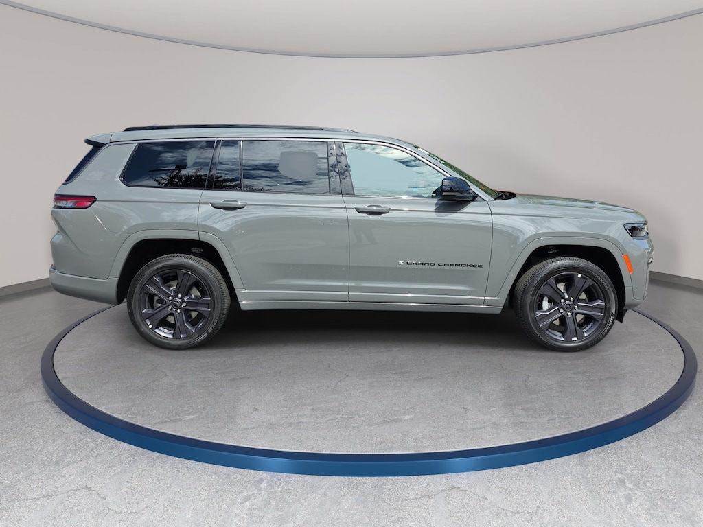 New 2027 Jeep Grand Cherokee L 3 Row LIMITED 4X4 Sport Utility