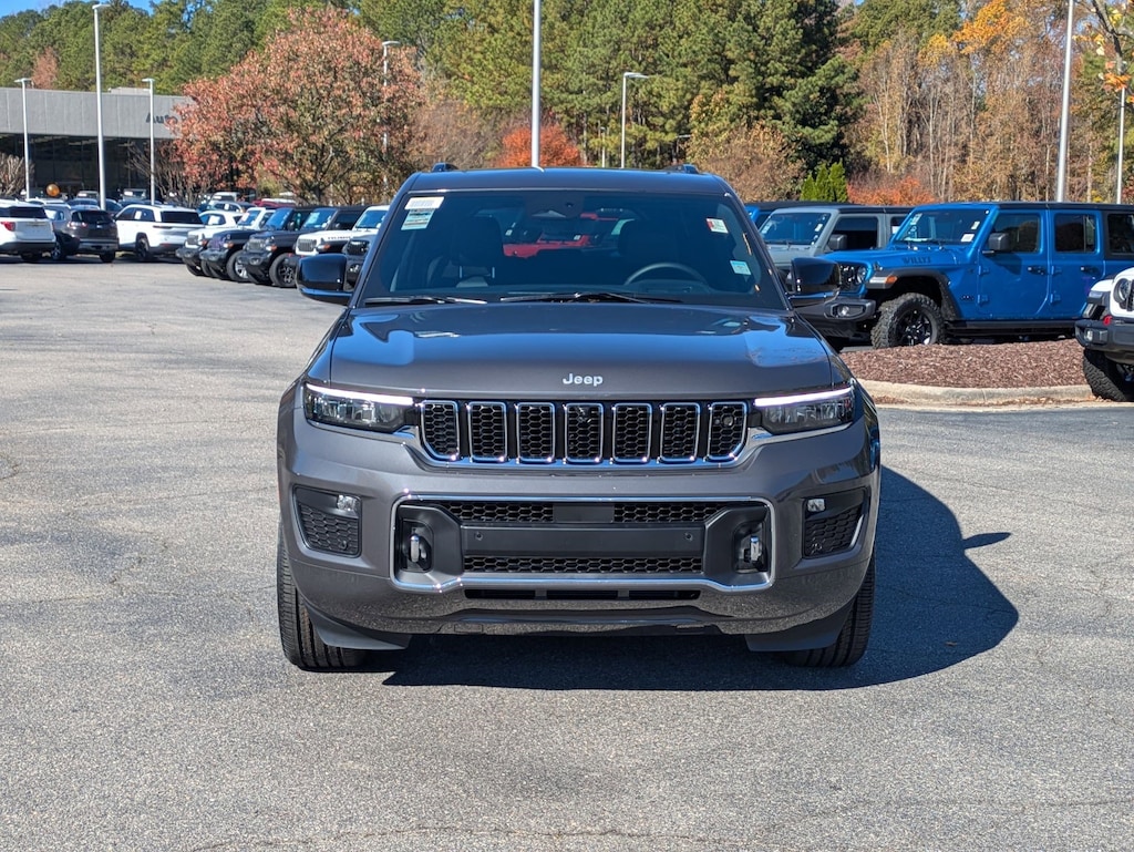 New 2025 Jeep Grand Cherokee OVERLAND 4X4 Sport Utility
