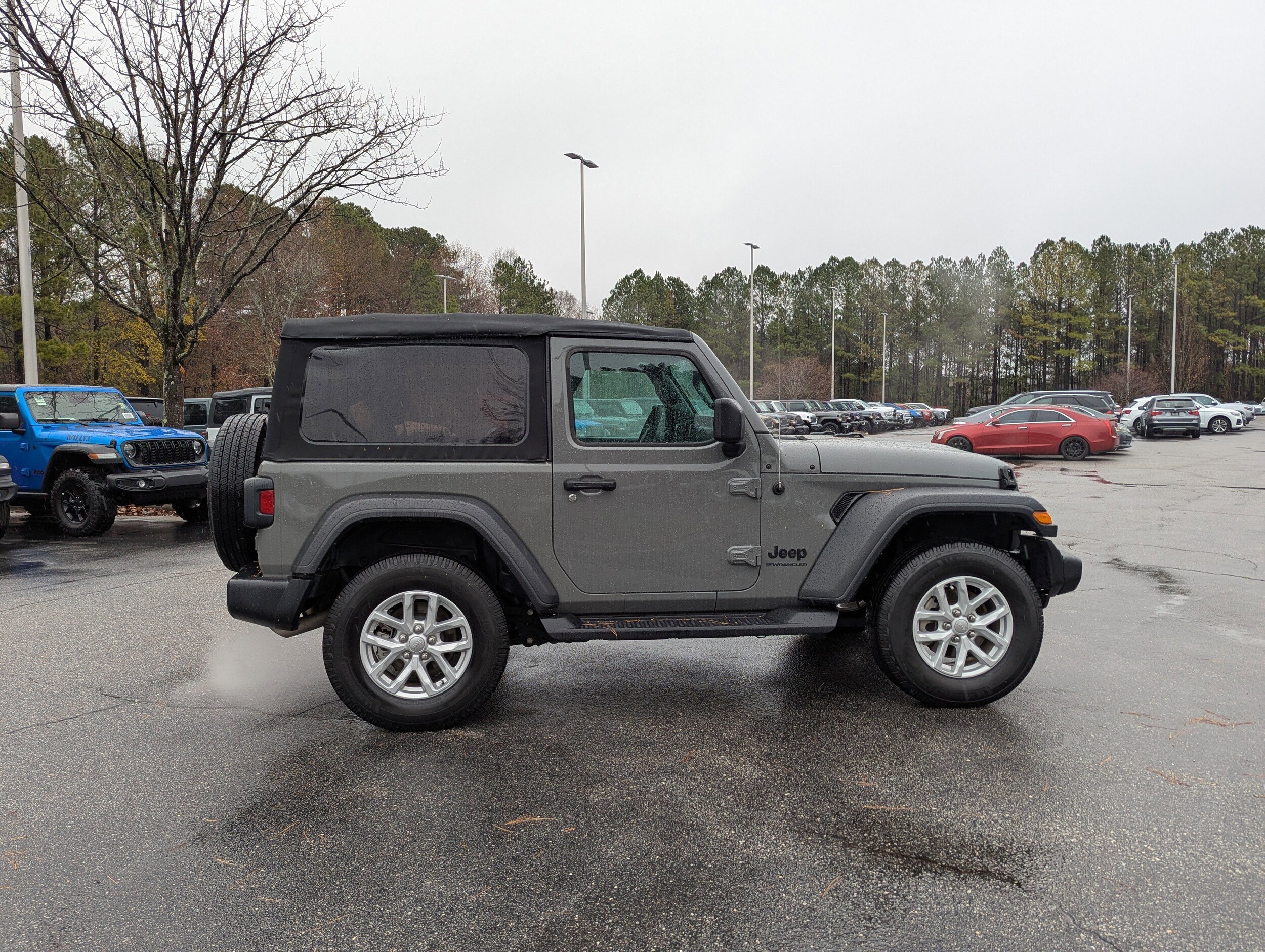 2023 Jeep Wrangler Sport S photo 2