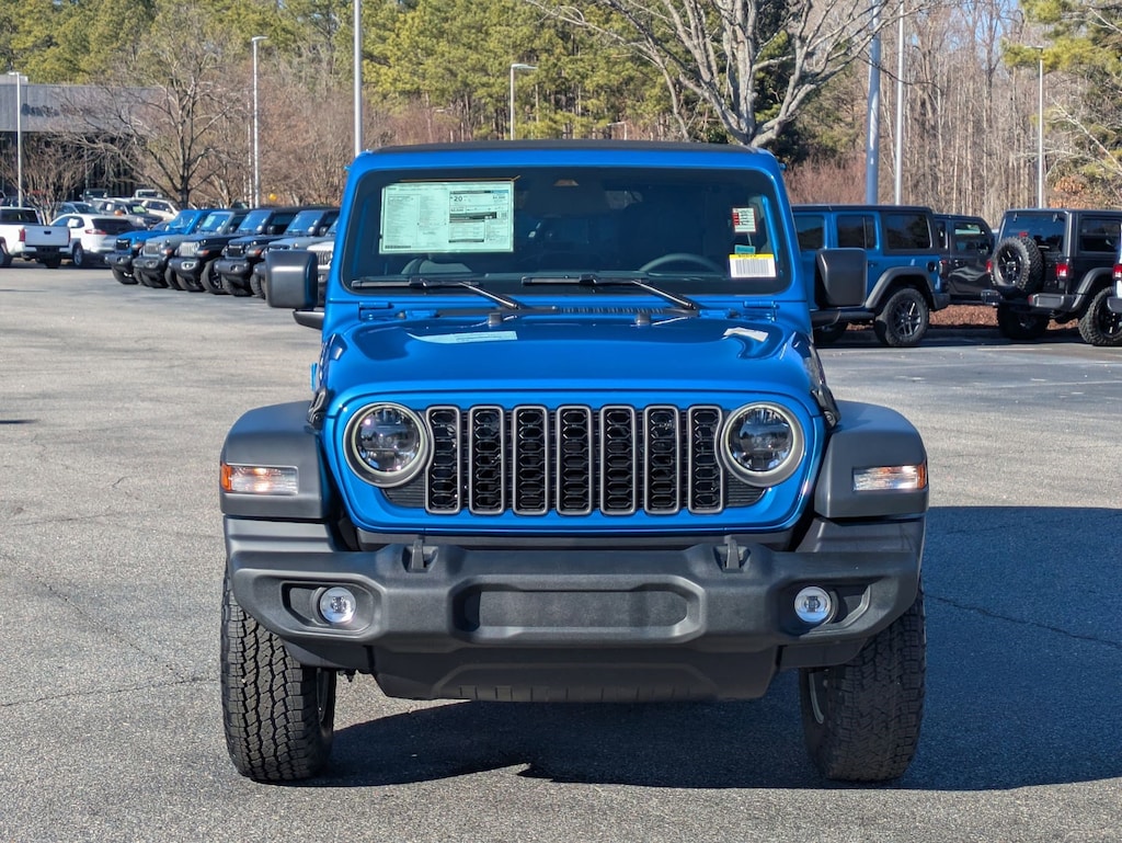New 2026 Jeep Wrangler 4-DOOR SPORT S Sport Utility