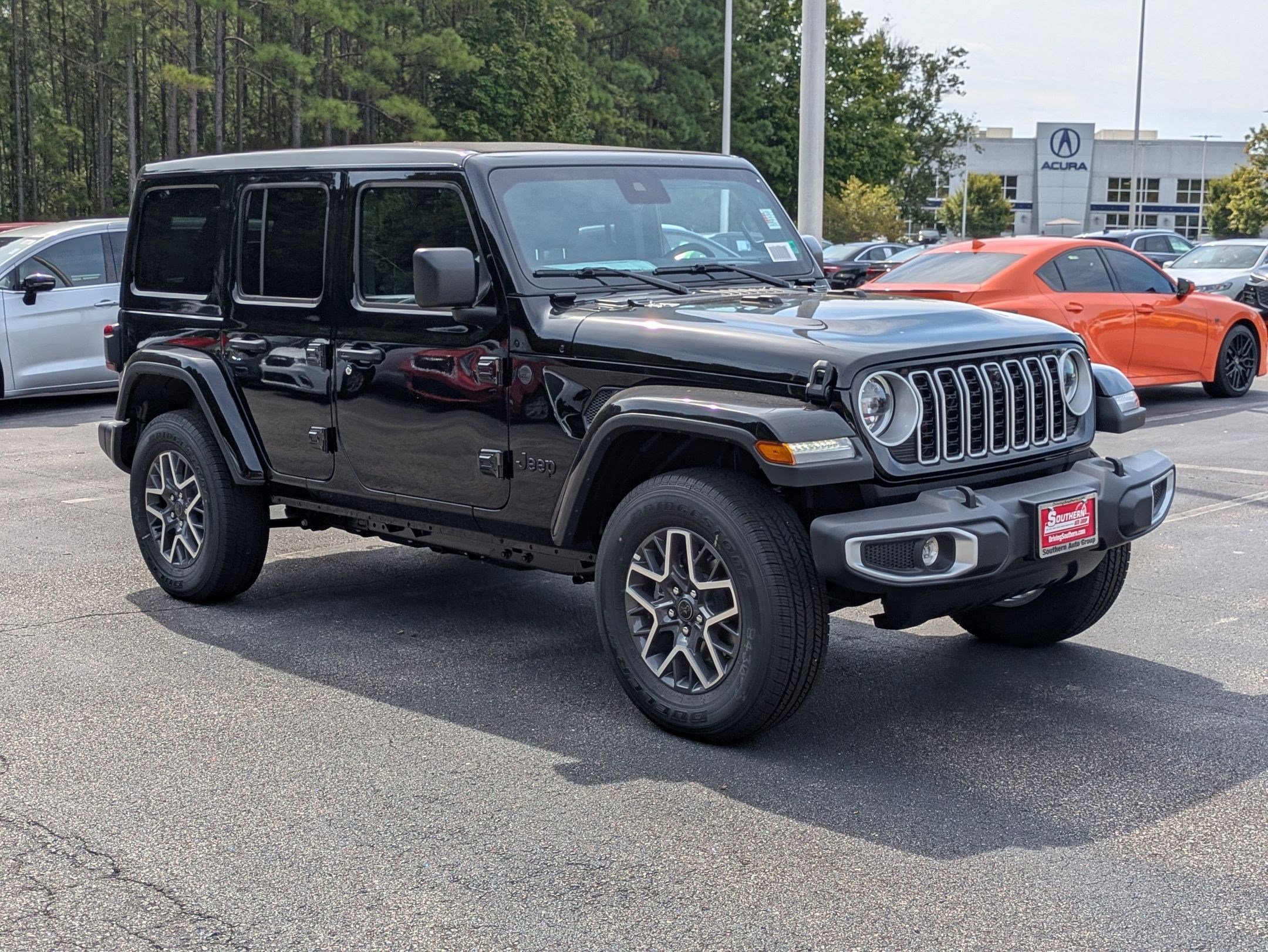 2025 Jeep Wrangler Sahara photo 3